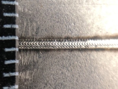 Detail svaru na tupo nerez 0,8mm ruční laser